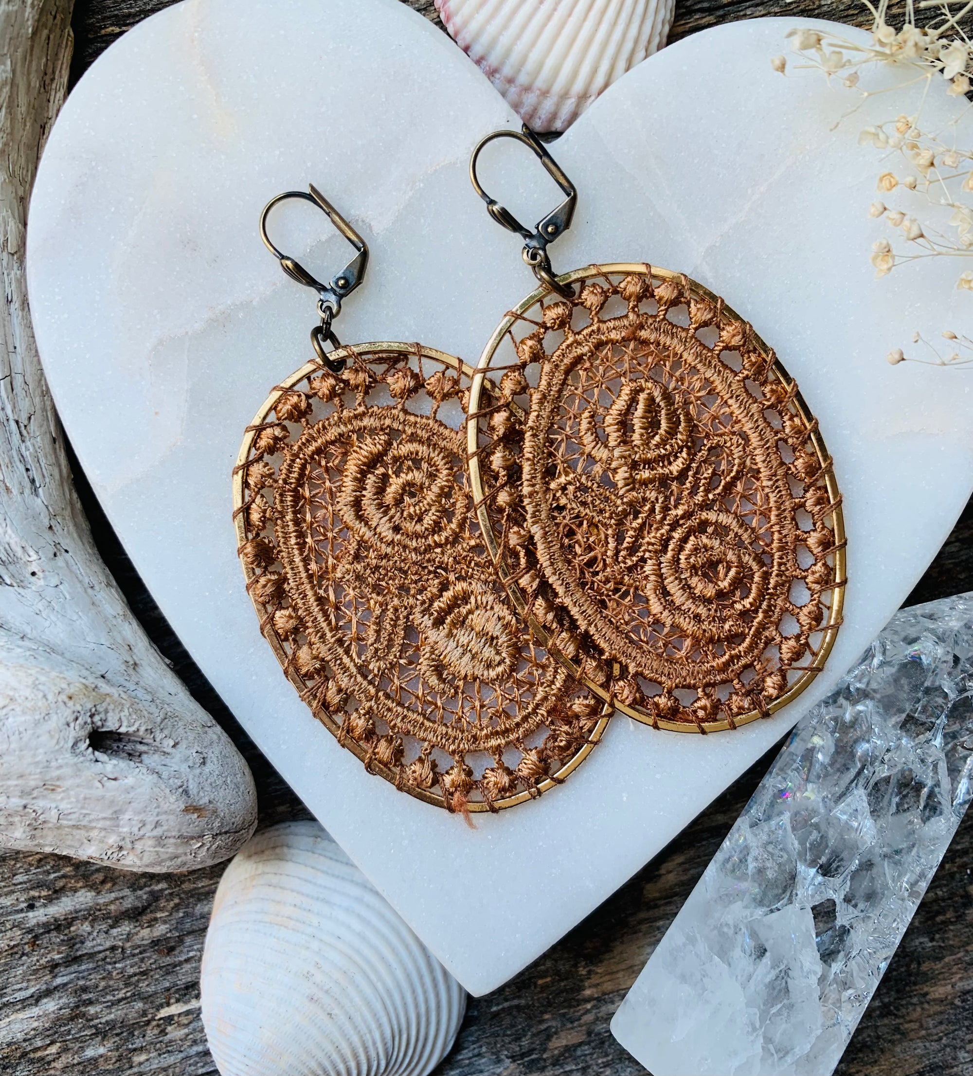 Nutmeg Doily Earrings
