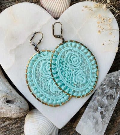 Sea Foam Doily Earrings