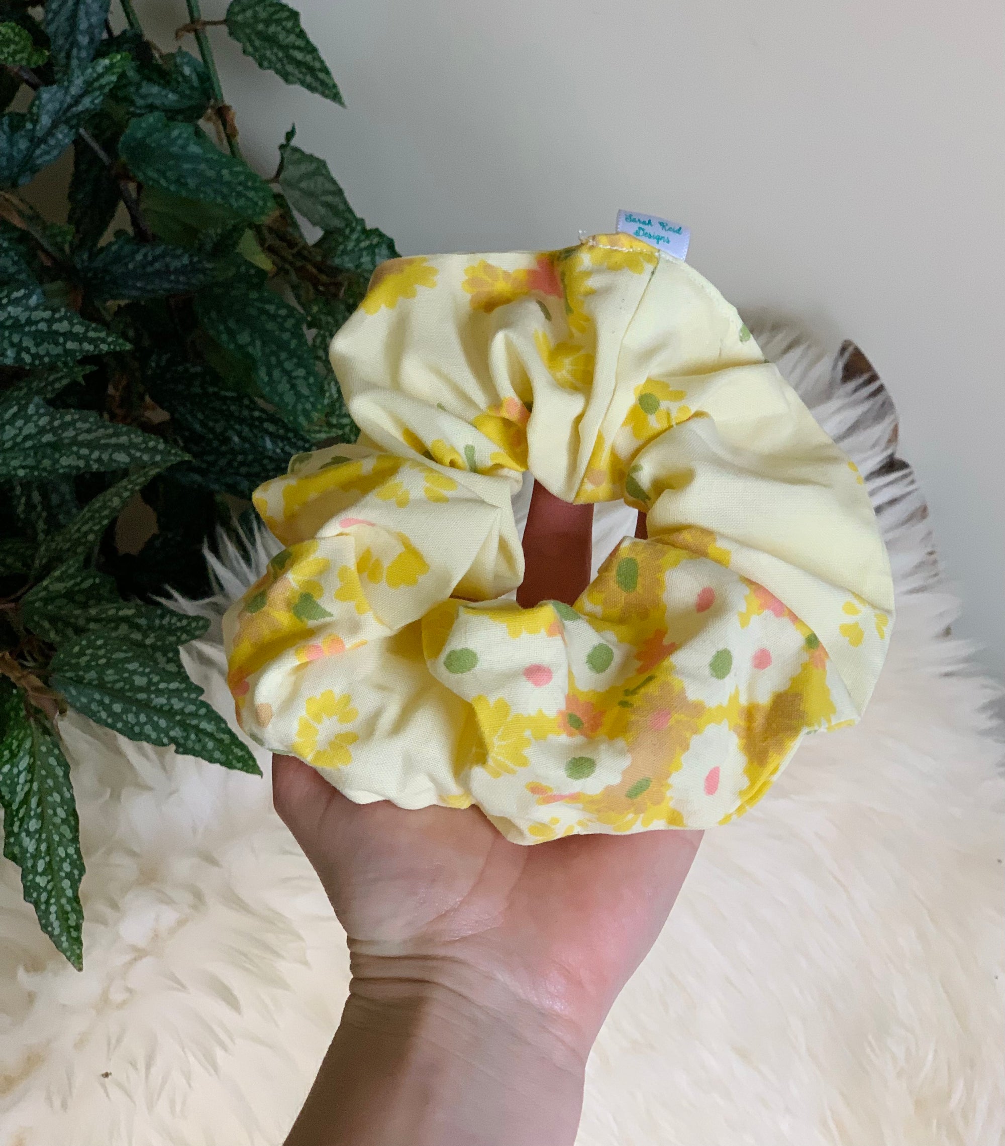 Large Vintage Sunny Days Hair Scrunchie